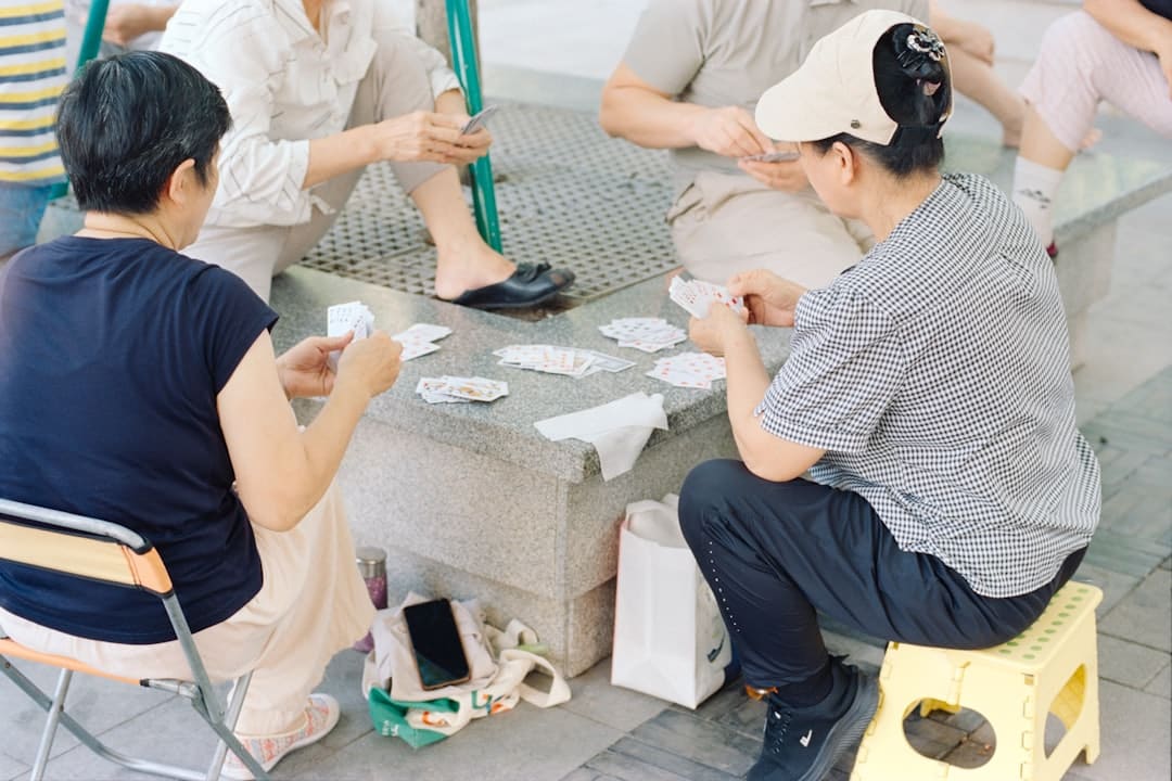 富二代杨兰兰被查出在澳洲银行里存了1.35万亿人民币?假的!